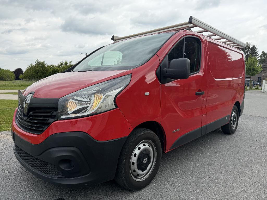 Renault Trafic 1.6 dCi 29 L2H1 Confort, Autos, Rouge, Euro 5, Achat, 170 g/km