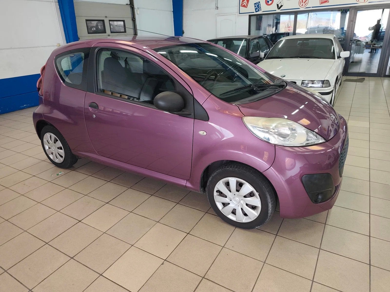 Peugeot 107 1.0e 12V 68ch BLUE LION Access, Autos, Achat, 998 cm³, Entreprise, Boîte manuelle