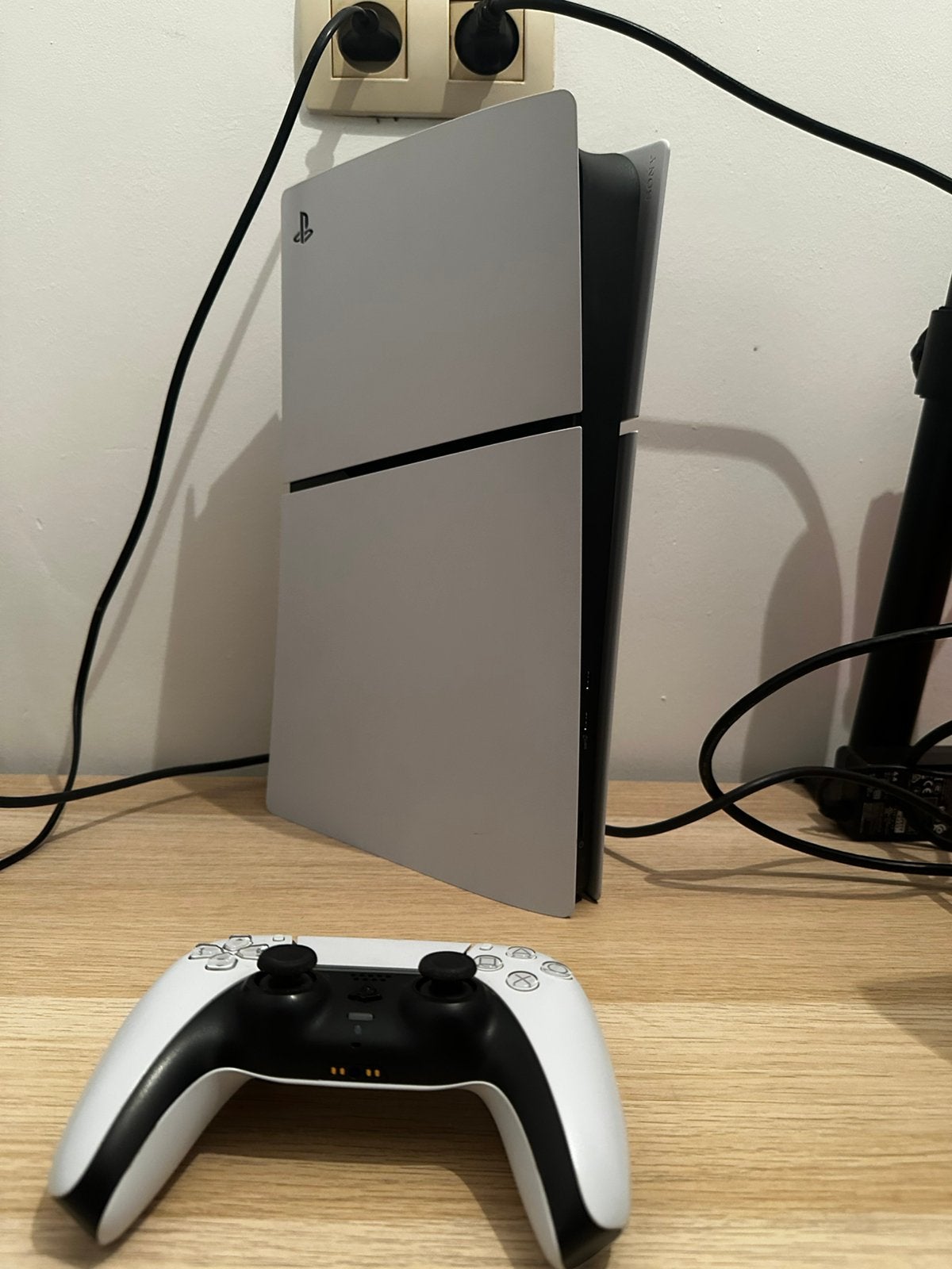 Ps5 slim 1 TB digital edition - 1 controller 1jaar garantie, Ophalen of Verzenden, Zo goed als nieuw, Playstation 5