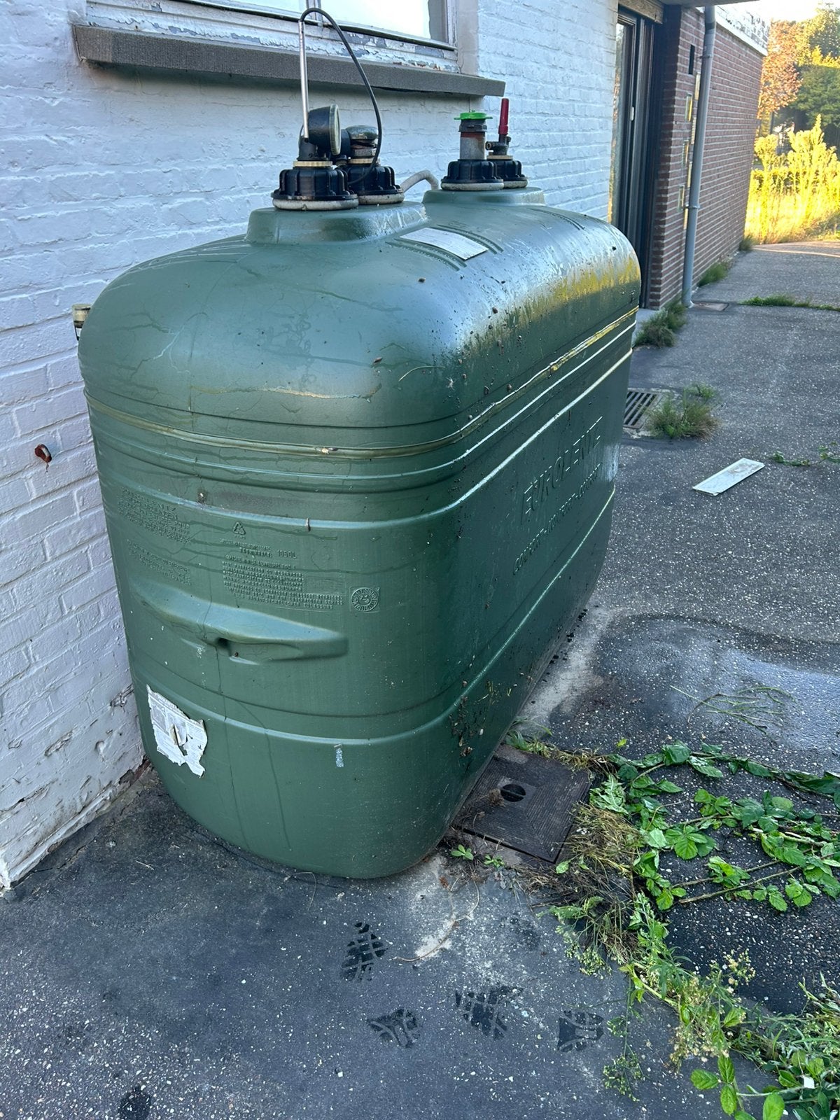 Dubbelwandige brandstoftank met inhoudsmeter van 1000 liter, Tuin en Terras, Ophalen of Verzenden, Zo goed als nieuw