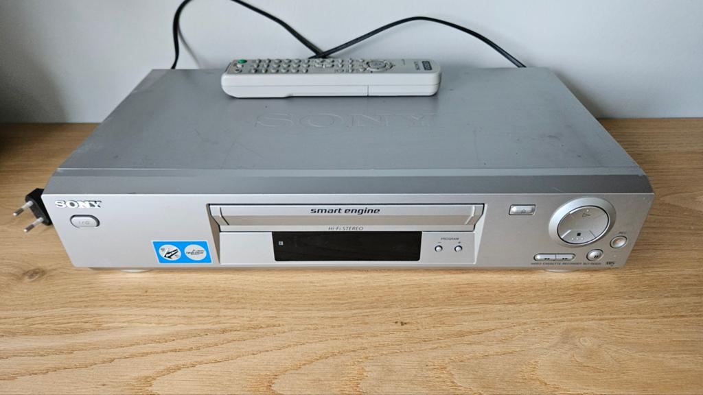 : Enregistreur vidéo stéréo VHS Hi-Fi Sony SLV-SE620 - Compr, Enlèvement