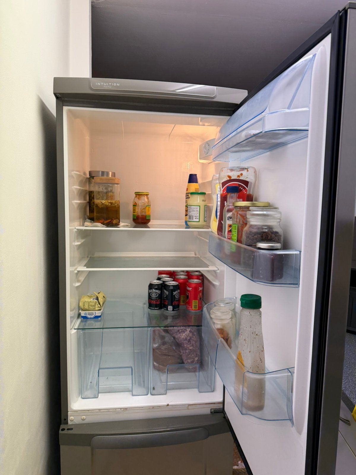Electrolux koelkast met diepvries onderaan – €120, Ophalen, Gebruikt, Met vriesvak