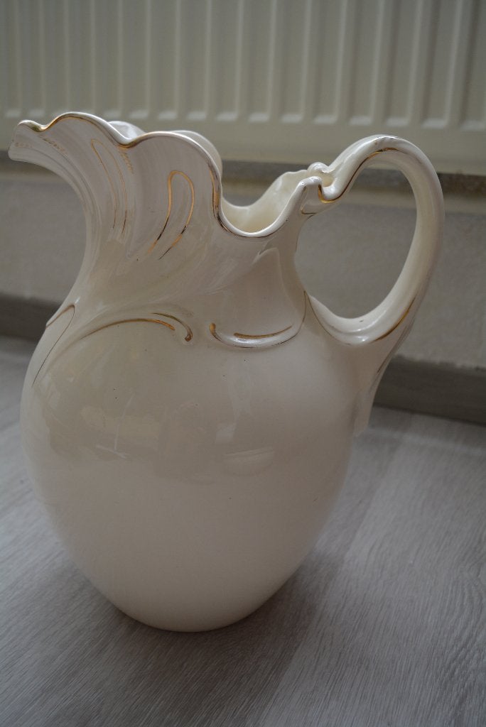 Ancien ensemble de toilette ., Antiquités & Art, Enlèvement