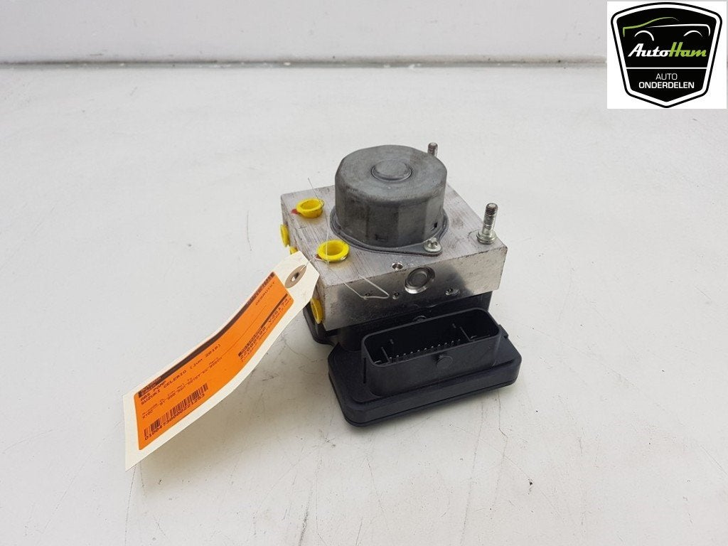 ABS POMP ABS Suzuki Celerio (LF) (01-2014/-) (|265956201|), Auto-onderdelen, Robert Bosch AG, Gebruikt, Robert-Bosch-Allee 1
74232  Abstatt, DE
