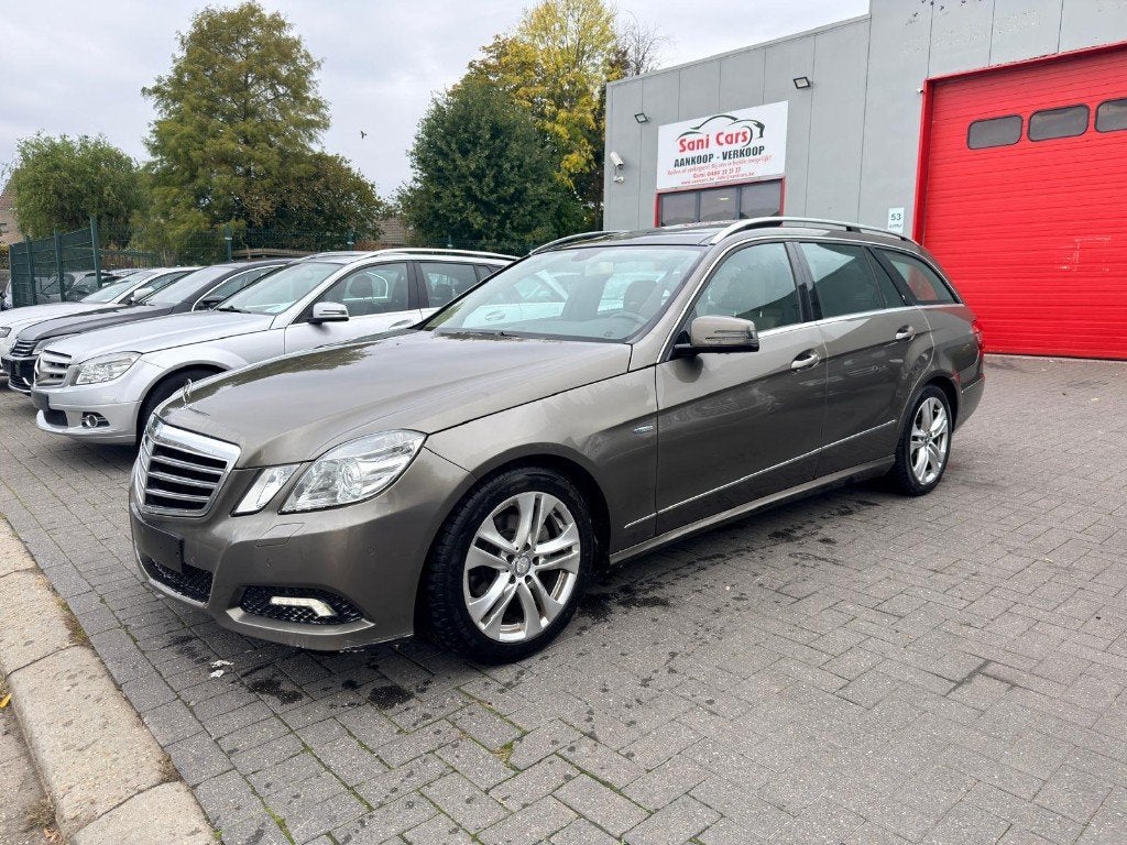 Mercedes E 220 diesel Bj 2010 217000 km Bon état, Cuir, Euro 5, Achat, Entreprise