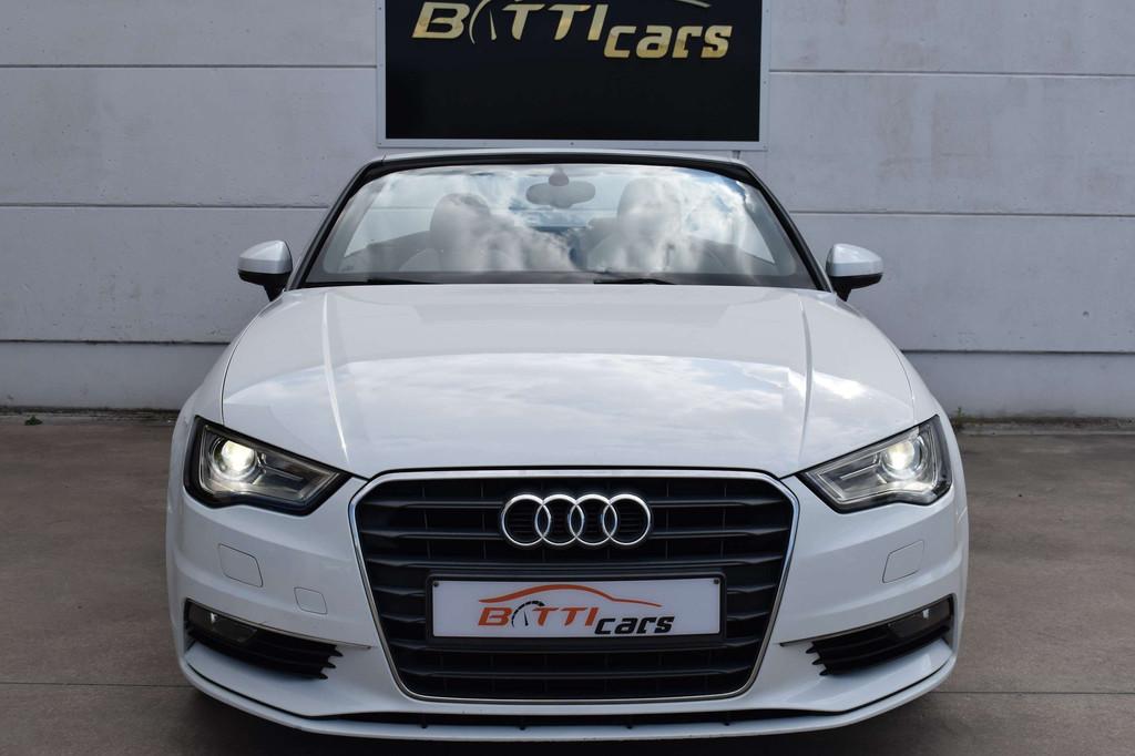 Audi A3 1.4 TFSI* Attraction* Cabrio* Zetelverwarming* PDC, Auto's, Voorwielaandrijving, 4 zetels, Stof, Gebruikt