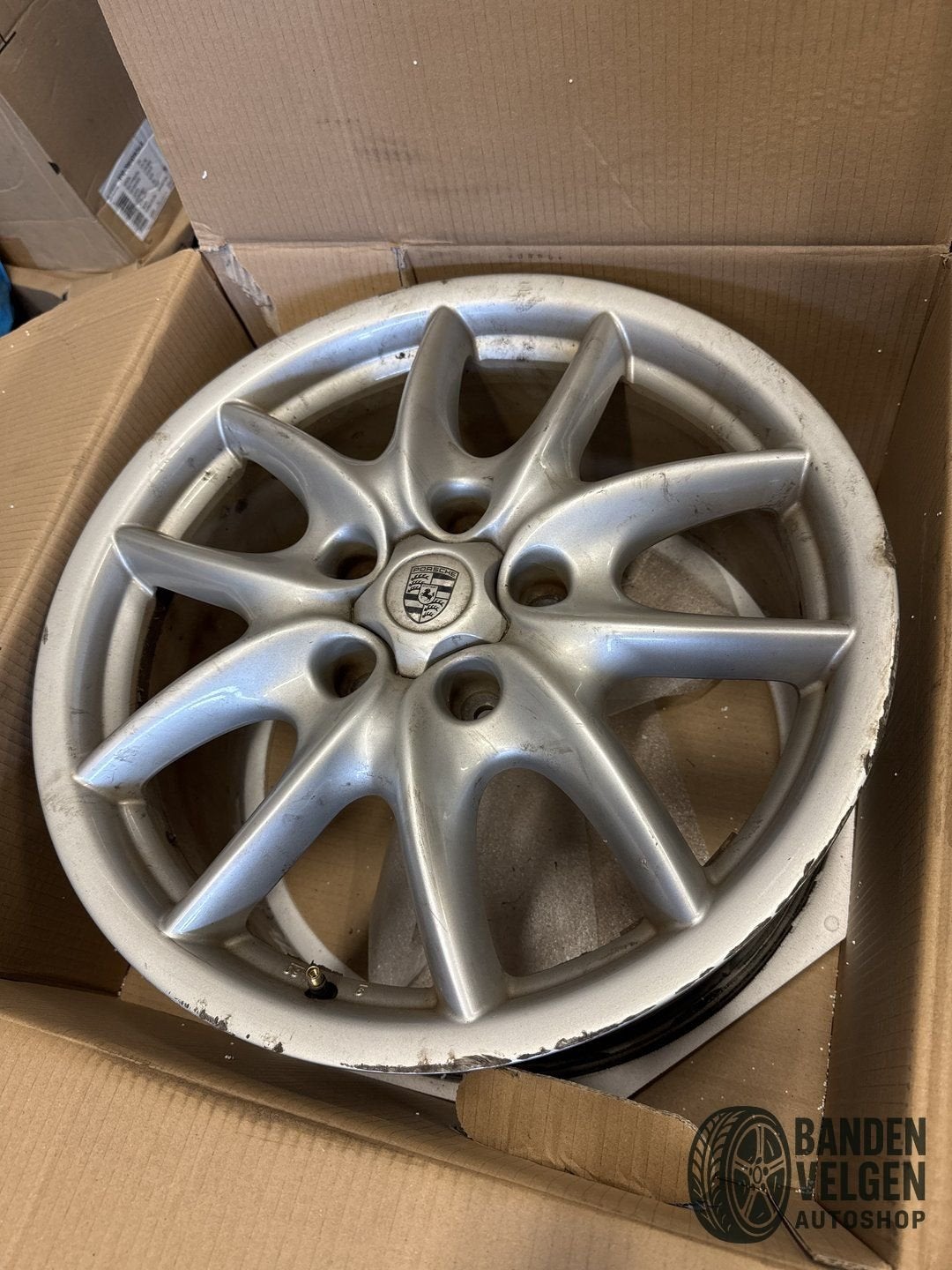 Set van 4 Porsche Cayenne 911 Originele LM Cup Velgen 19 Inc, Autos : Pièces & Accessoires, Pneus et Jantes, 275 mm, -, 19 pouces