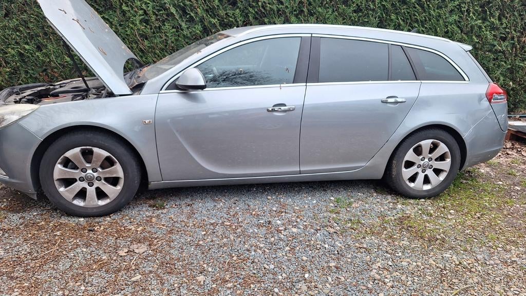 OPEL INSIGNIA/2.0D/270000/€-5/AIRCO/2011, Auto-onderdelen, Ophalen, Gebruikt, Opel, Motorkap