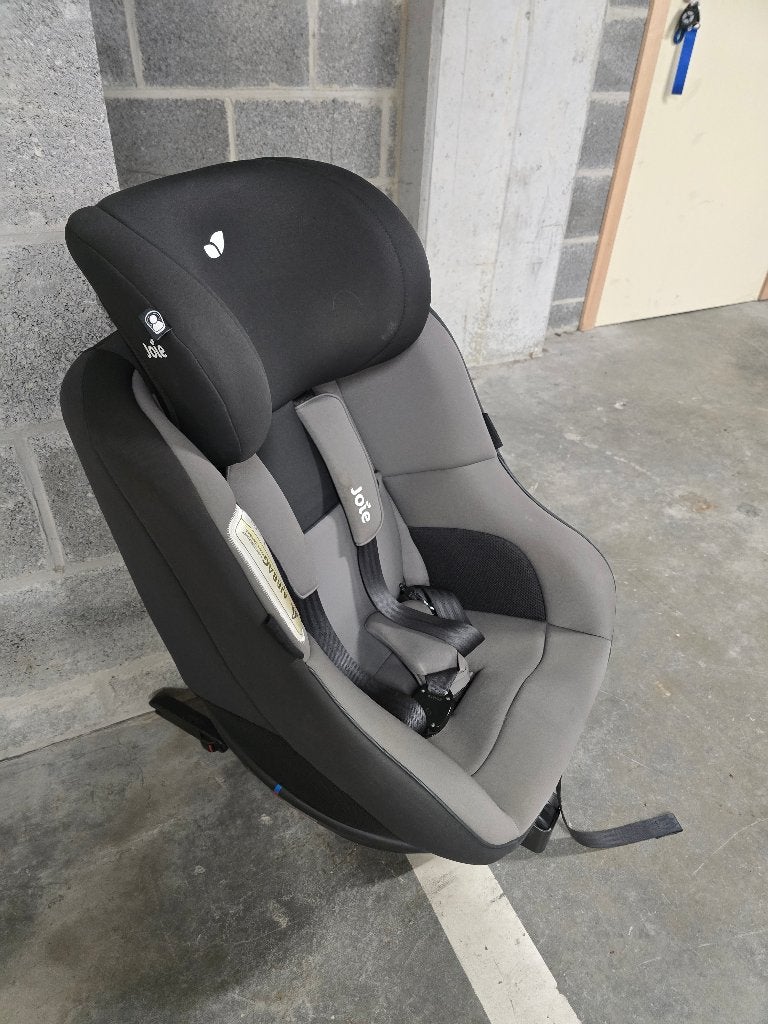 Siège Auto Rotatif JOIE Etat neuf, 0 à 18 kg, Dossier amovible, Comme neuf, Enlèvement