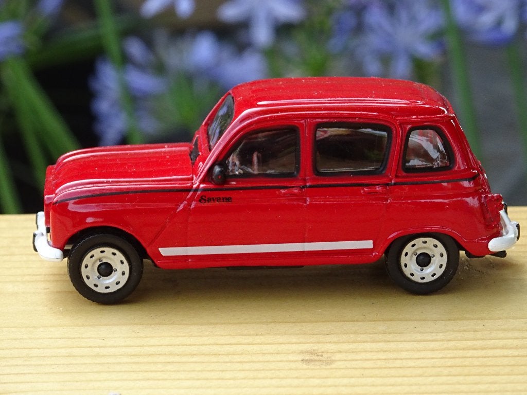 1988 Renault 4 GTL - 1/43, Hobby & Loisirs créatifs, Voitures miniatures | 1:43, Neuf, Voiture, Autres marques, Enlèvement ou Envoi