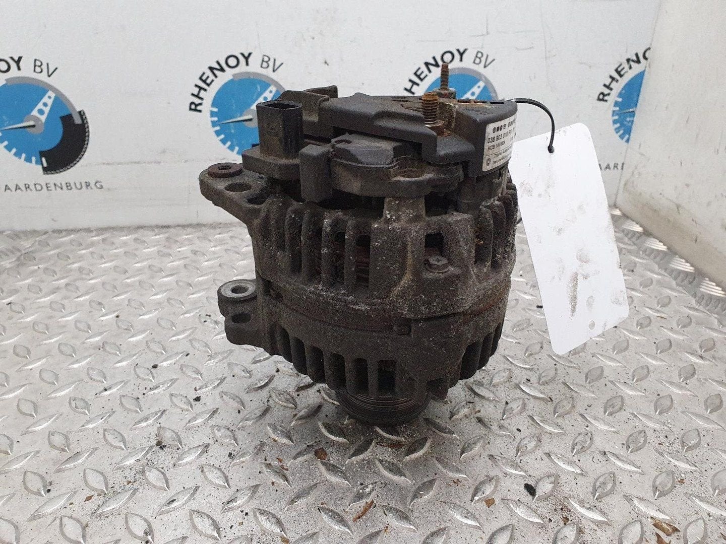 VOLKSWAGEN TRANSPORTER 1.9 TDI 300 T800Base  DYNAMO 03890301, Ophalen of Verzenden, Gebruikt, ARN erkend