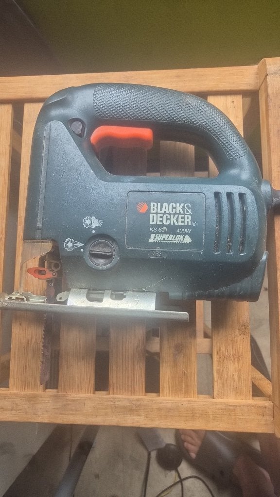 SCIE SAUTEUSE (BLACK & DECKER), Moins de 600 watts, Comme neuf, Enlèvement, Black&Decker