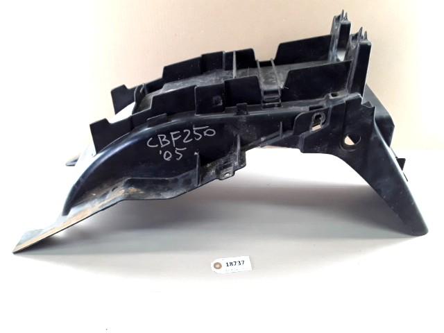 CBF250 2004 - 2012 Honda Spatbord D1-35331