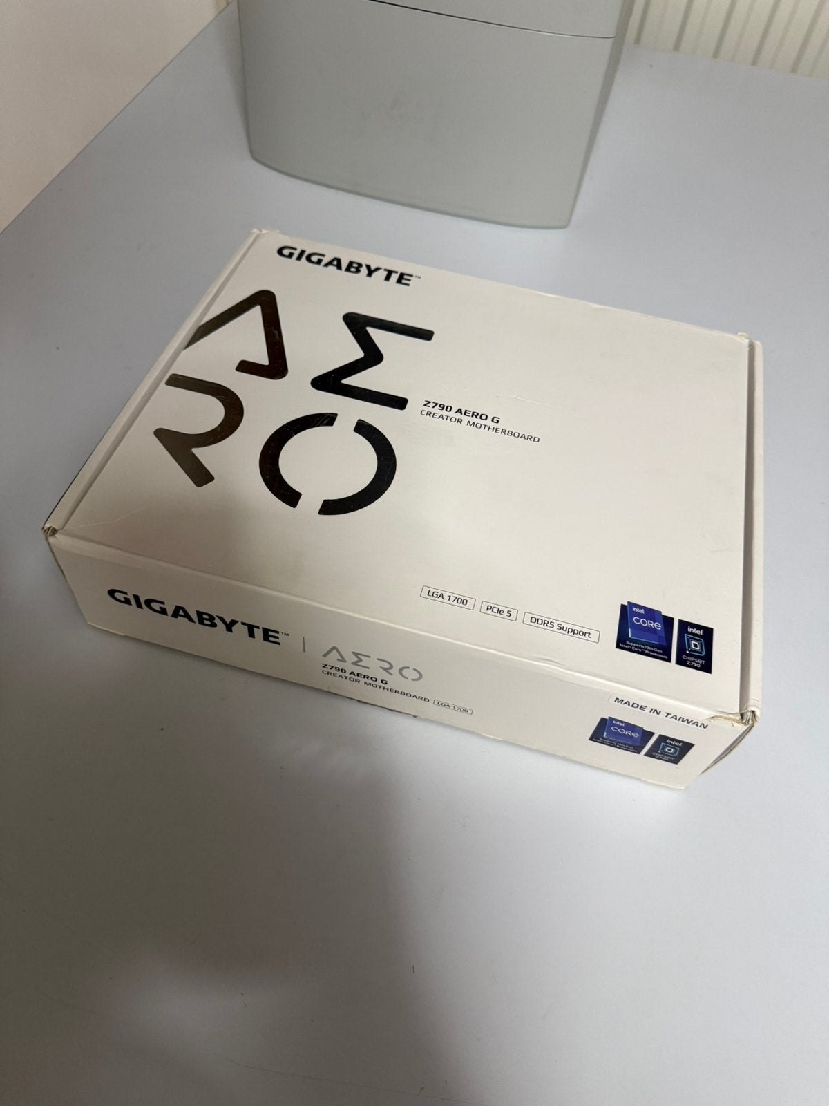 Carte mère Gigabyte Z790 AERO G DDR5 - LGA1700 - WiFi 6E, Enlèvement ou Envoi, Utilisé, Intel, DDR5