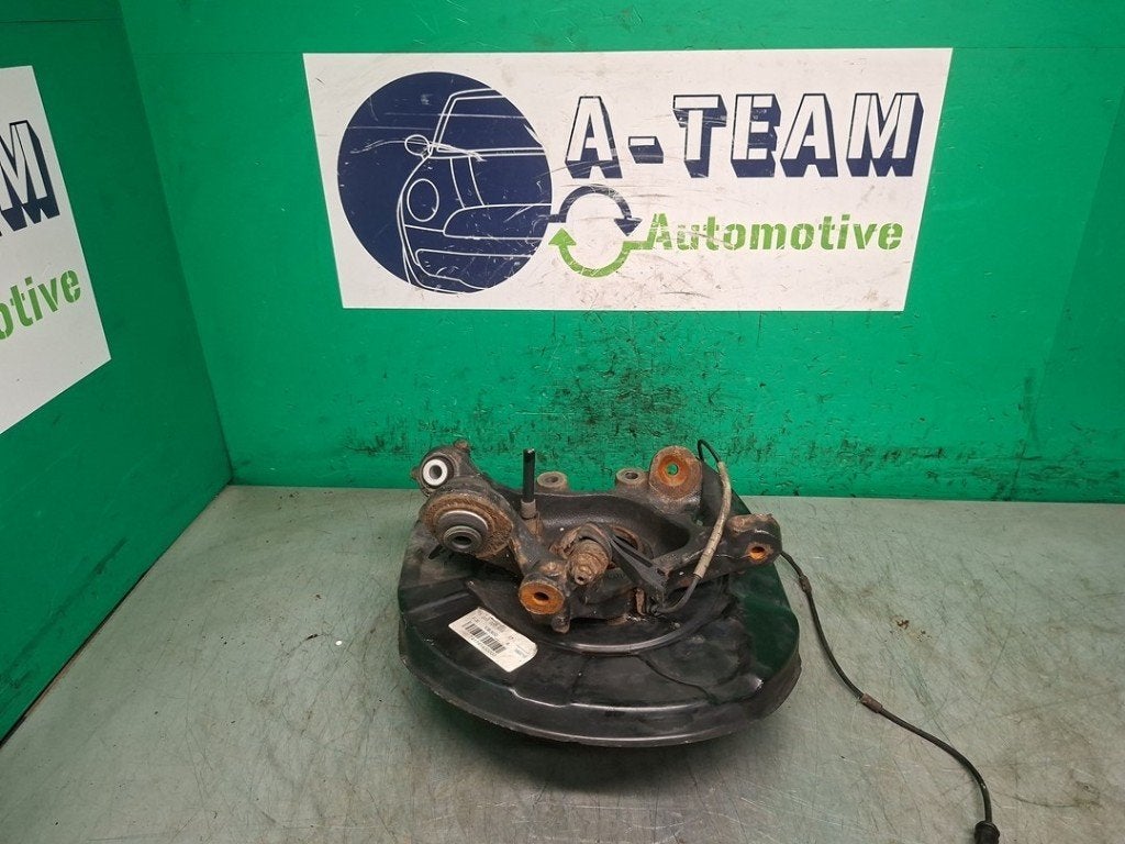 FUSEE AVANT DROITE BMW 3 serie Touring (F31), Autos : Pièces & Accessoires, Utilisé, BMW, Petuelring 130
80809  München, DE, Bayerische Motoren Werke AG