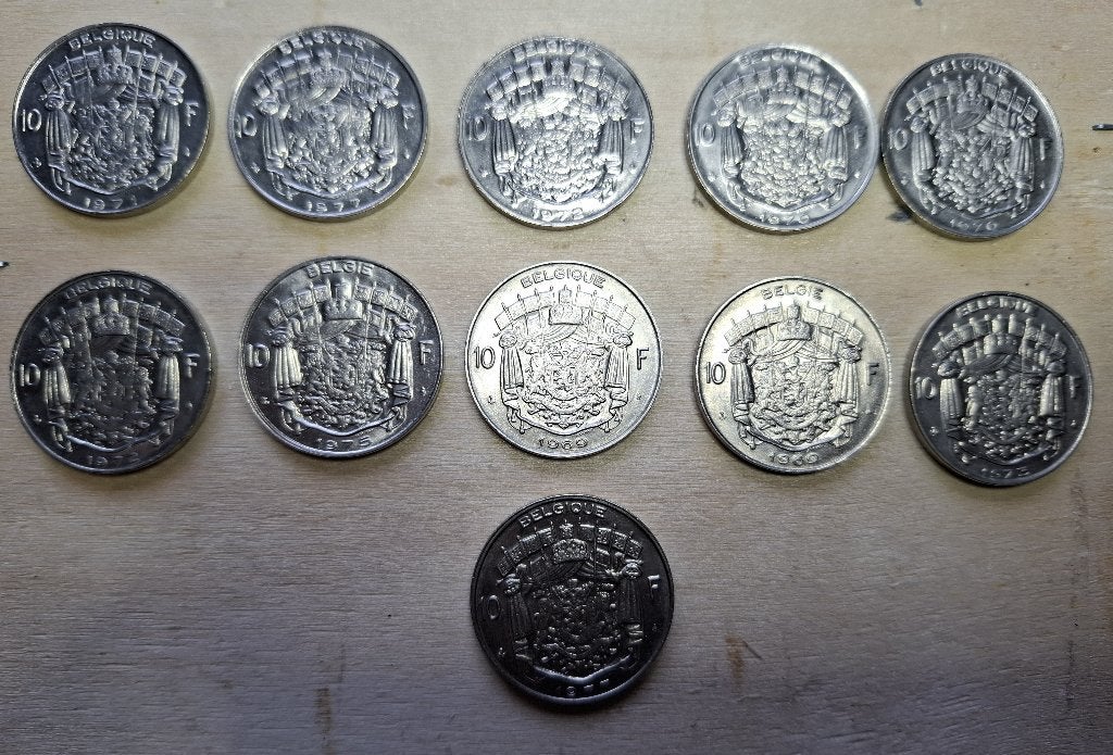 11 munten van 10 Bfr, Verzenden, Setje