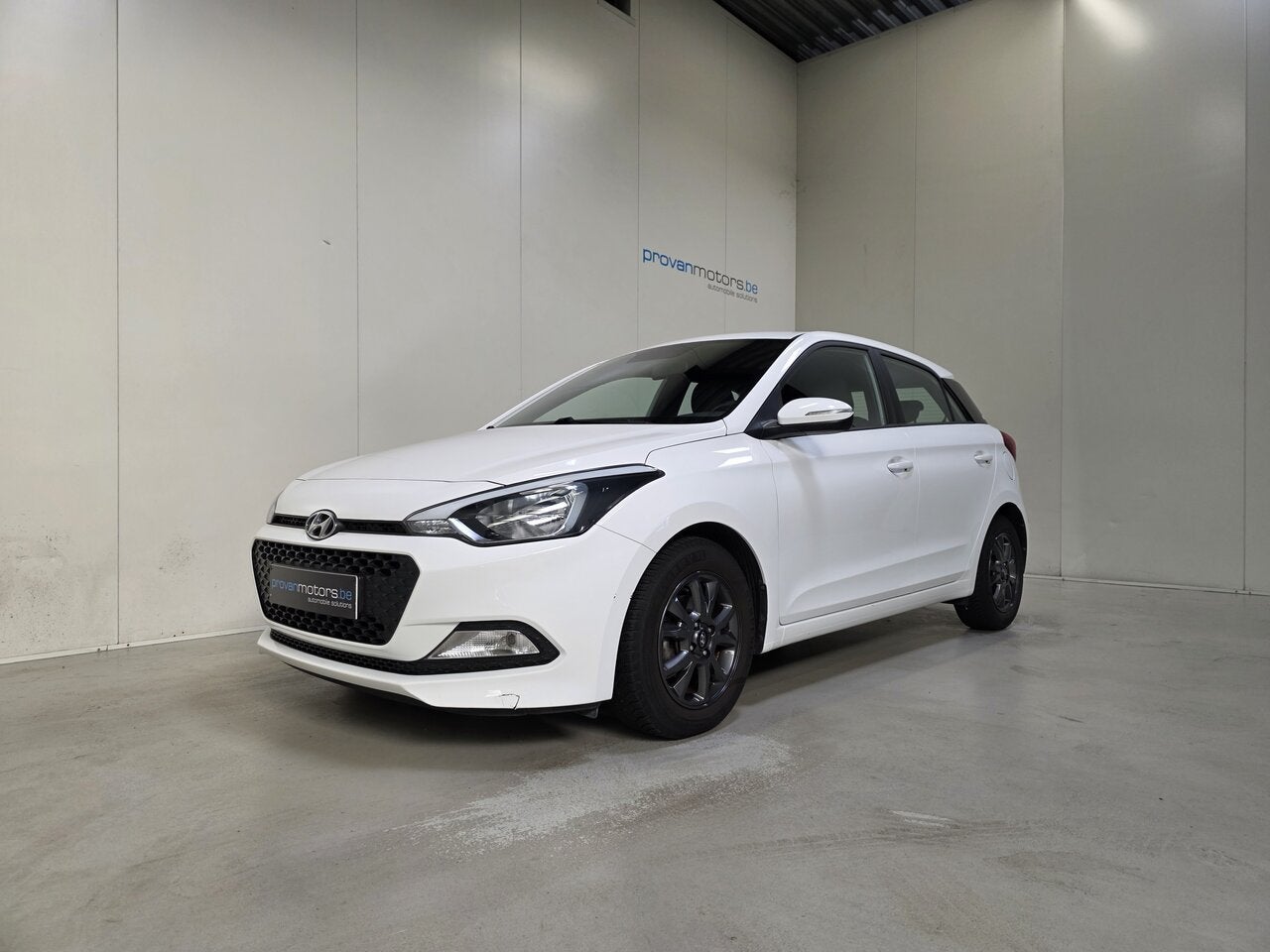 Hyundai i20 1.2 Benzine - Bluetooth - Airco - Topstaat!, Autos, 0 kg, Achat, Euro 6, Ordinateur de bord