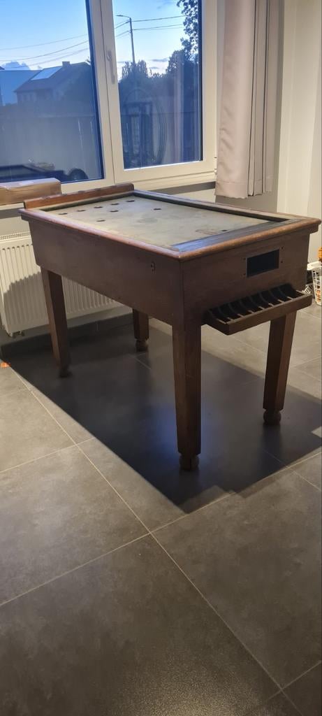 Te restaureren biljartspel, Ophalen