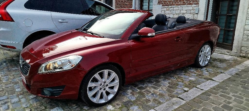 Volvo C70 cabriolet, Autos, Rouge, Euro 5, Cabriolet, 2 portes