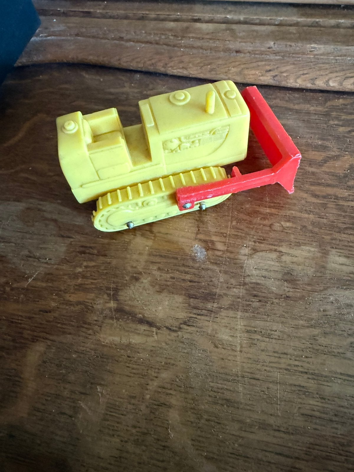 Bulldozer, Enlèvement ou Envoi, Comme neuf