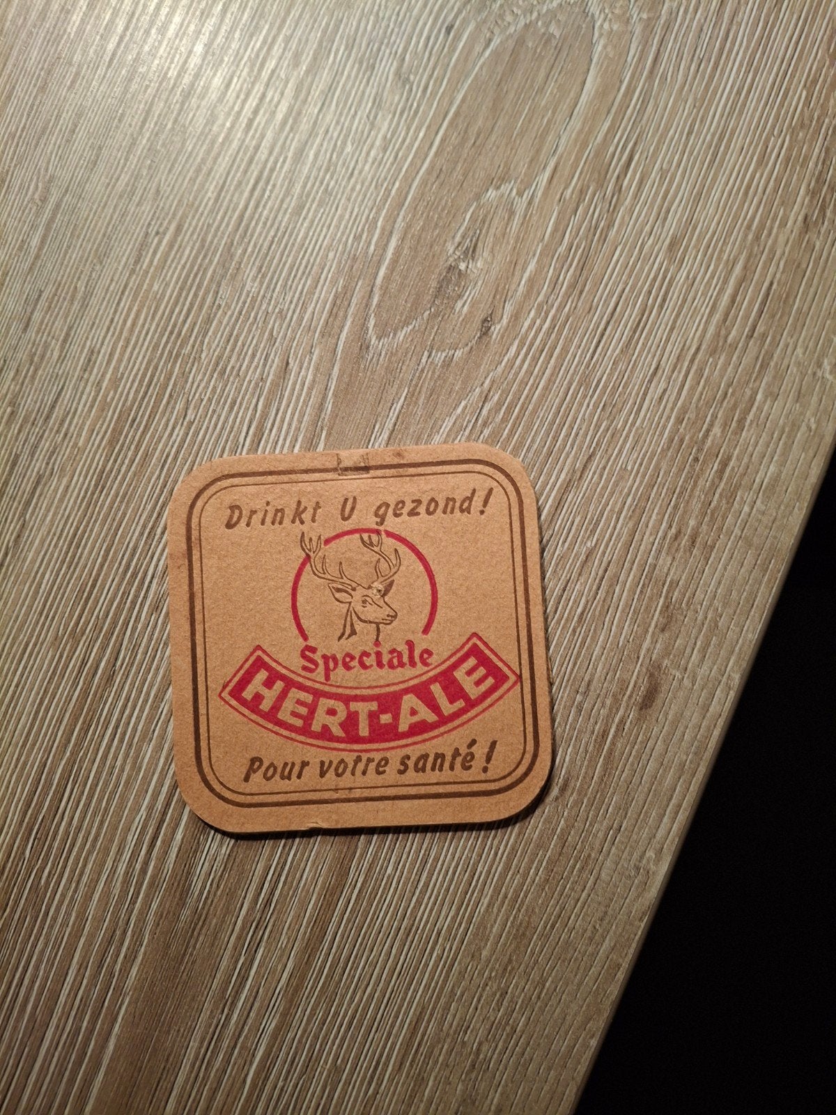 Oud bierviltje hert ale, Verzamelen, Ophalen of Verzenden