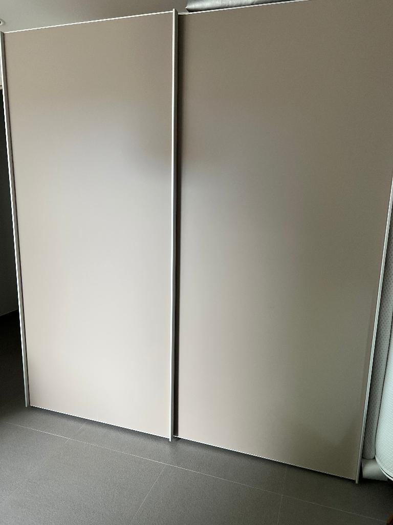 Kleerkast 2 deuren, Ophalen, Overige materialen, Met deur(en), 200 cm of meer