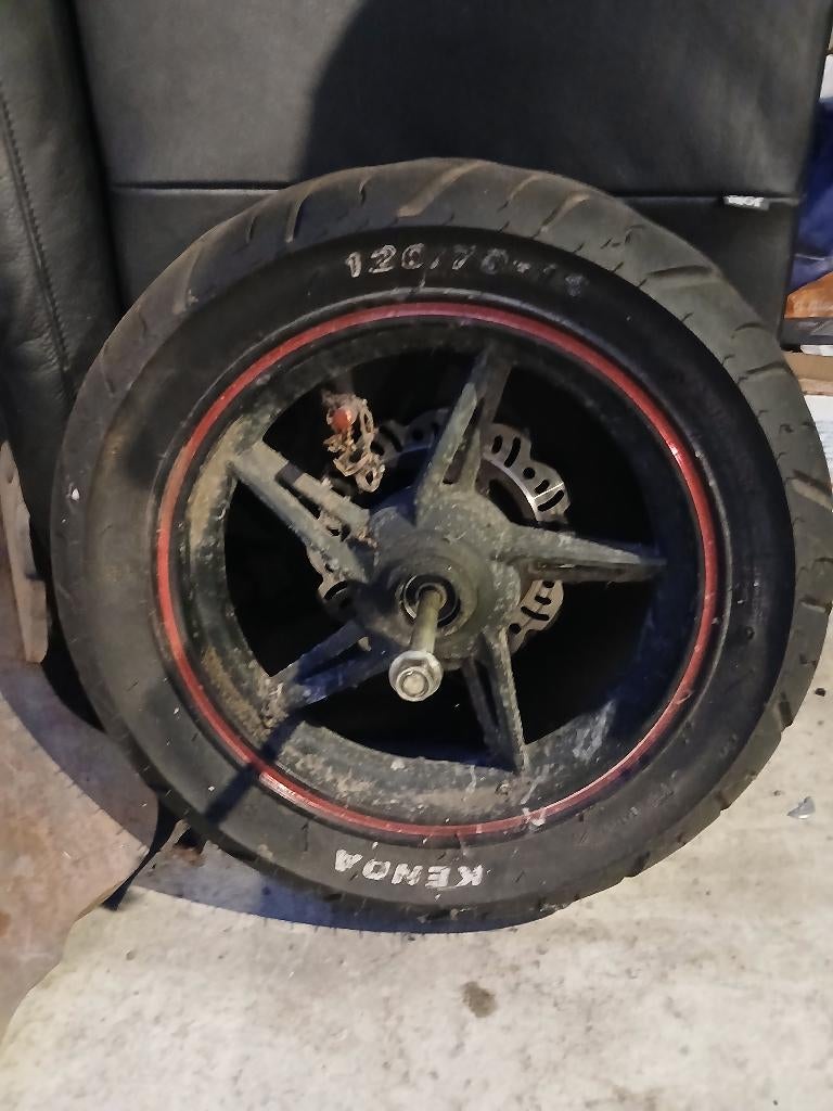 Voorvelg met band neco 50cc, Fietsen en Brommers, Ophalen, Gebruikt, Frame, Neco