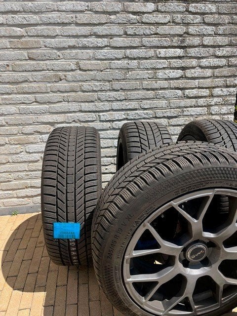 Kit de roues complet, Autos : Pièces & Accessoires, Pneus et Jantes, Véhicule de tourisme, Utilisé, Pneus hiver