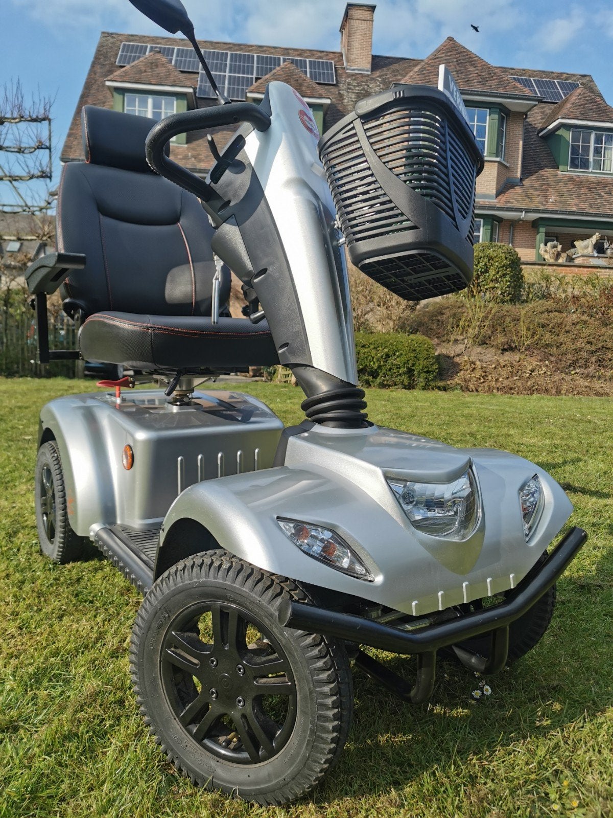 Vermeiren Carpo 2 SE Elektrisch Invalide Scooter, Ophalen of Verzenden, Inklapbaar, Zo goed als nieuw, Elektrische rolstoel
