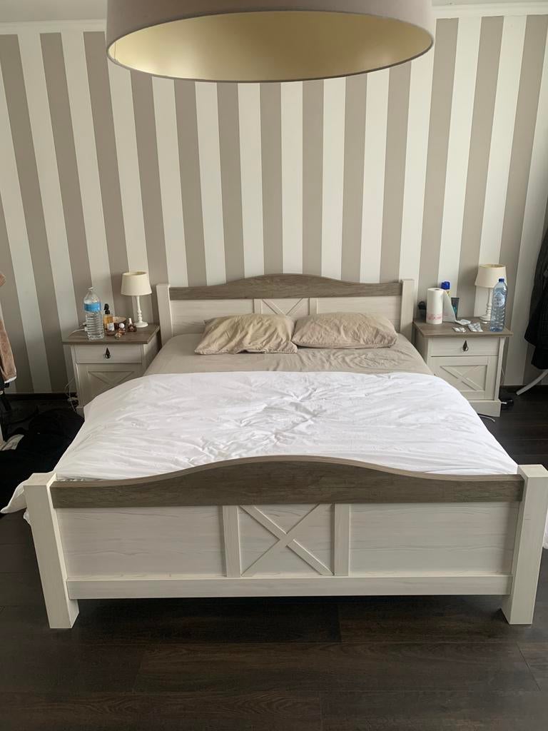 Landelijke tweepersoonsbed, Huis en Inrichting, Slaapkamer | Bedden, Ophalen, Gebruikt, Tweepersoons, 160 cm