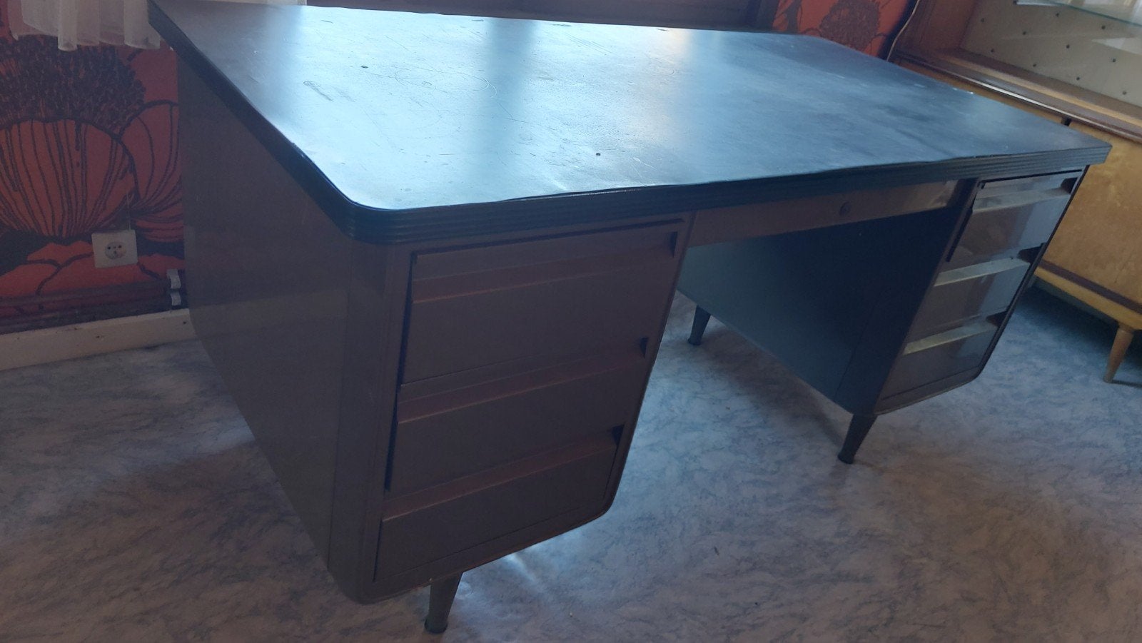 metalen bureau, Huis en Inrichting, Ophalen