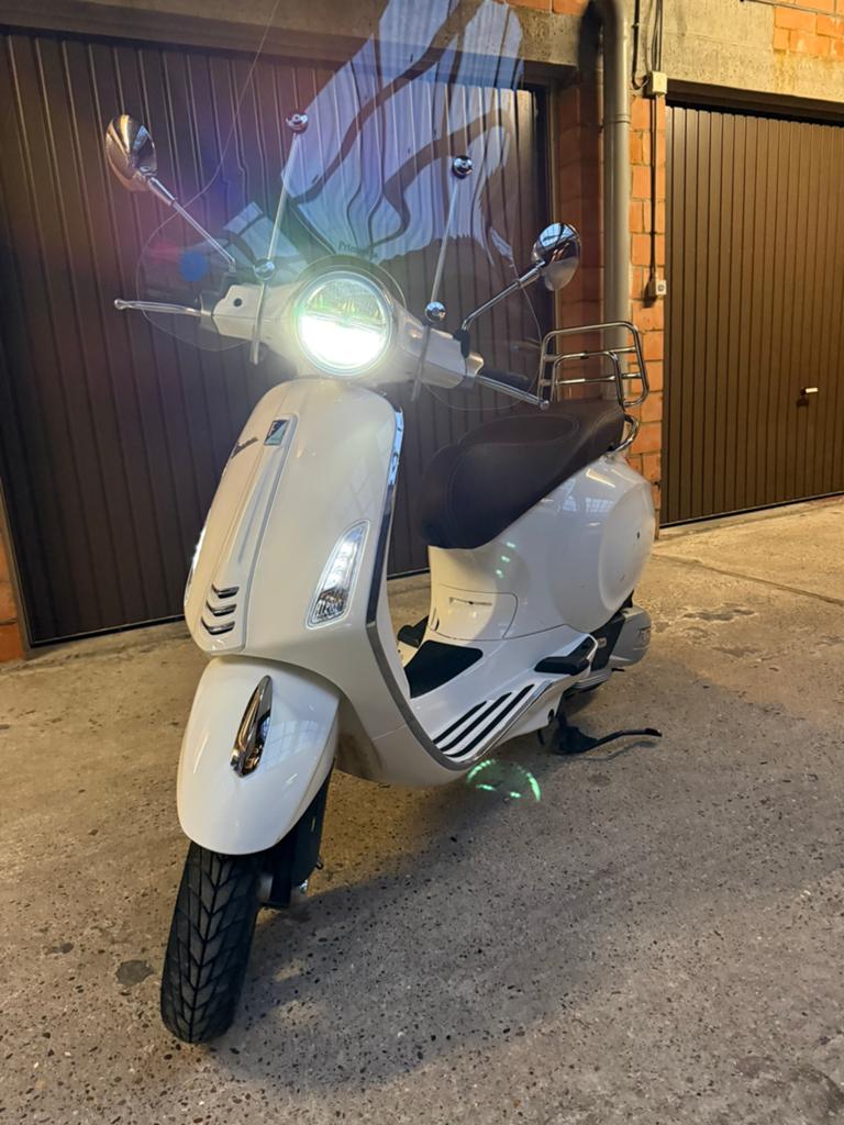 Vespa Primavera 125cc, Ophalen, Zo goed als nieuw