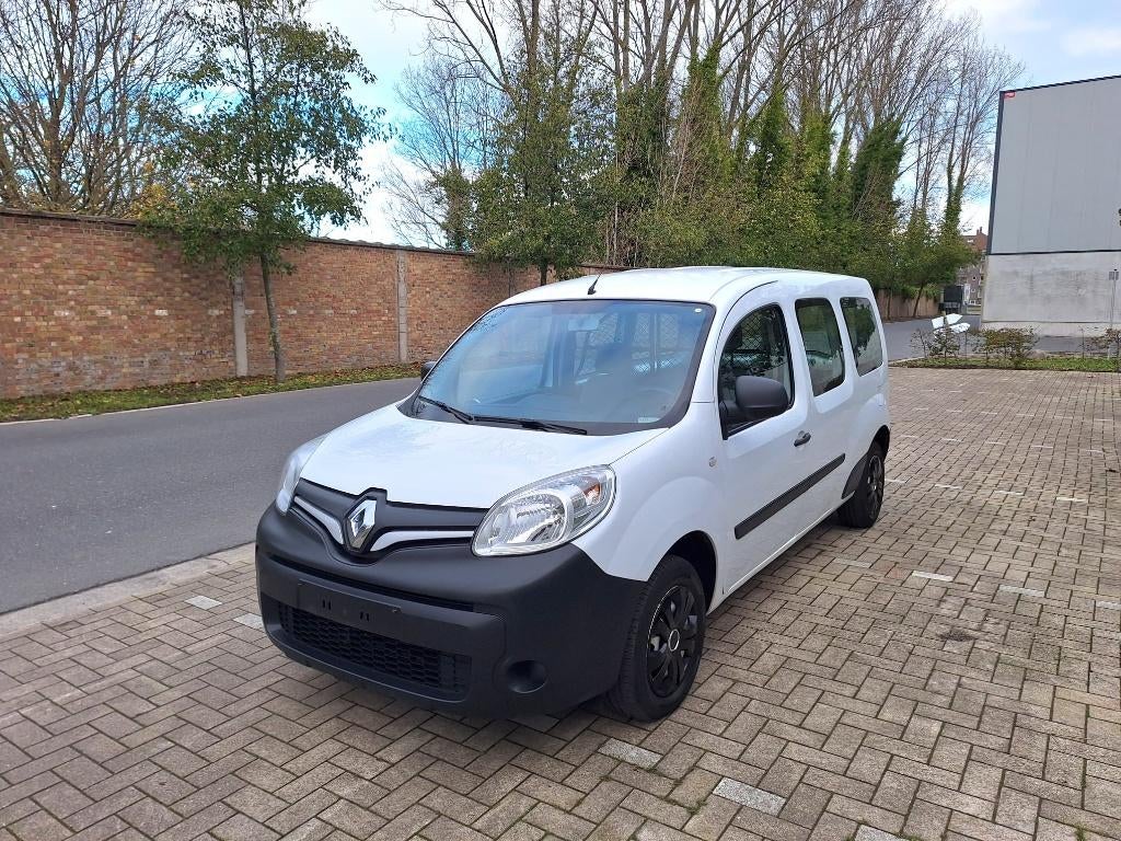 Renault Kangoo Maxi 1.5 dCi | 2019 | 116dkm | Parkeersens., Auto's, Voorwielaandrijving, Stof, Euro 6, 4 cilinders