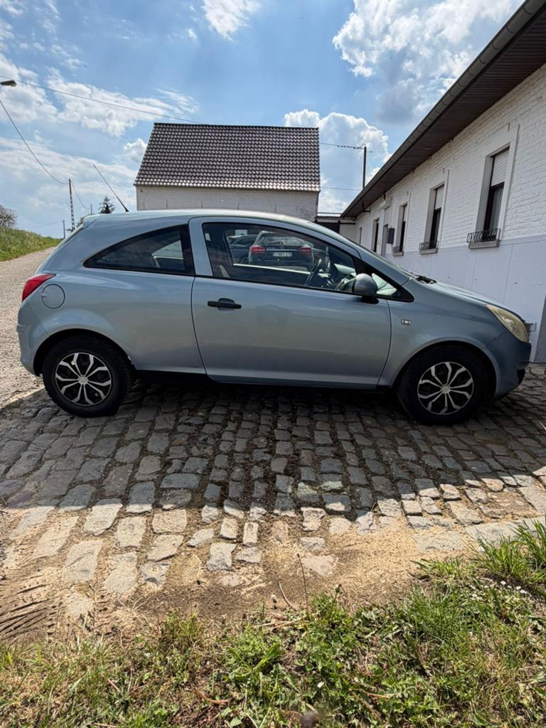 Opel corsa prête a être immatriculé, Autos, Achat, Boîte manuelle, Particulier, Euro 4