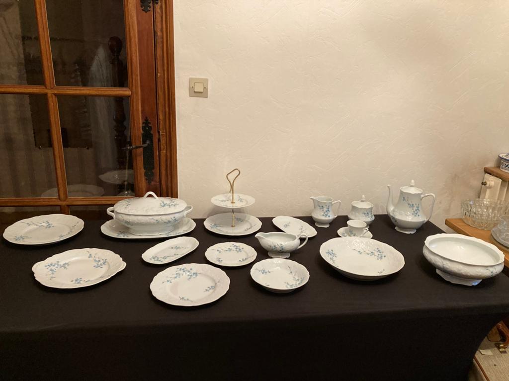 Service de table, Enlèvement