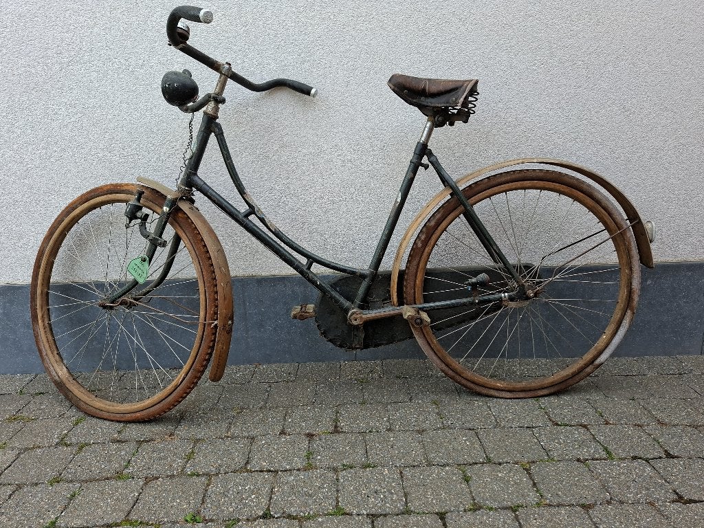Antieke damesfiets uit 1948 renovatieproject, Fietsen en Brommers, Ophalen, Gebruikt, Terugtraprem