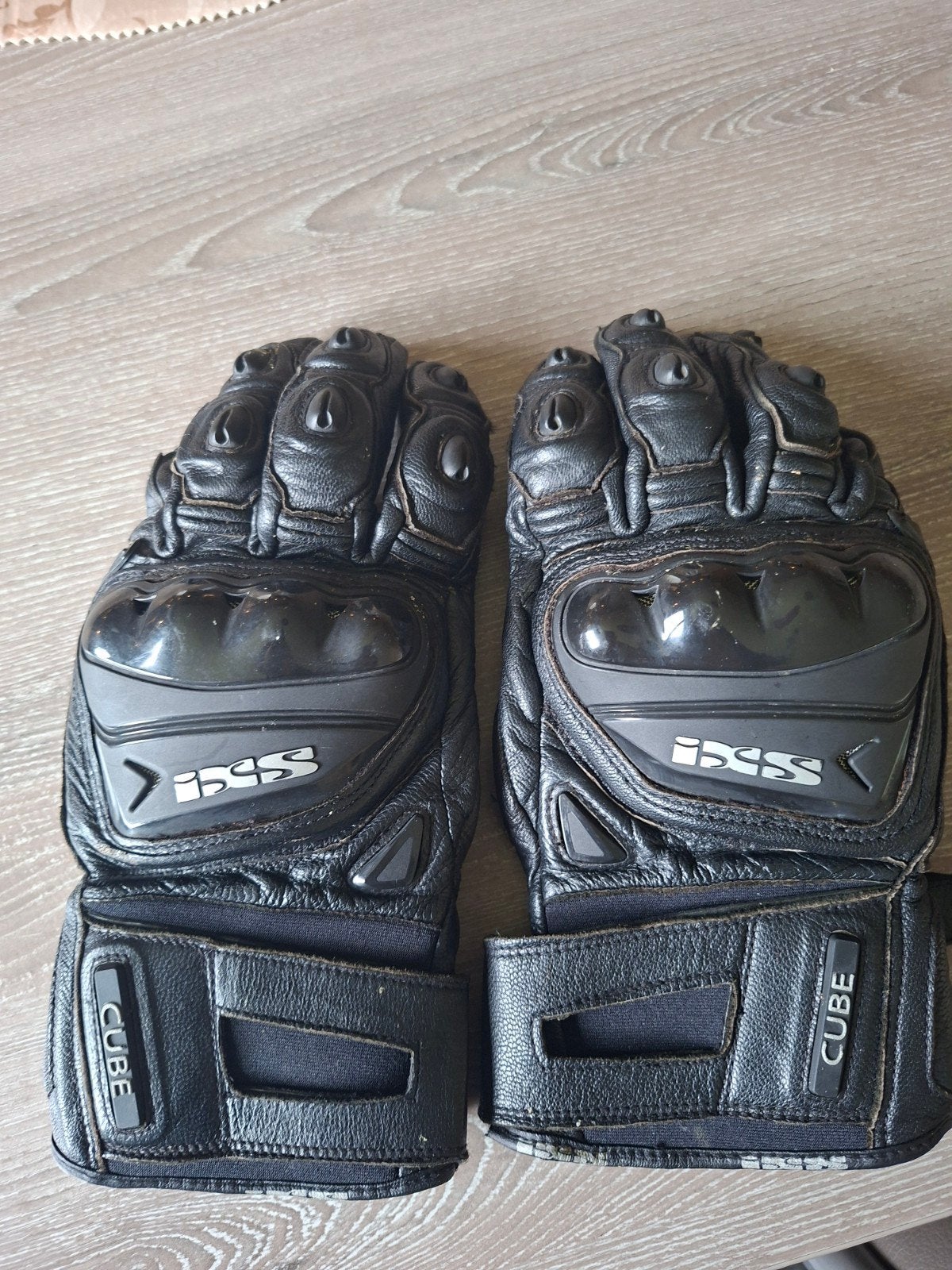 Motohandschoenen goede staat, Ophalen