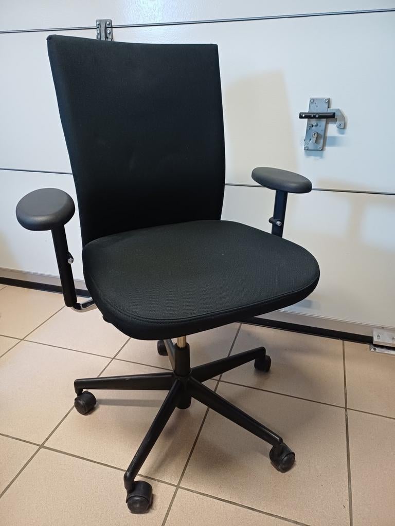 Vitra ID Soft bureaustoelen, Huis en Inrichting, Ophalen, Gebruikt, Zwart, Bureaustoel