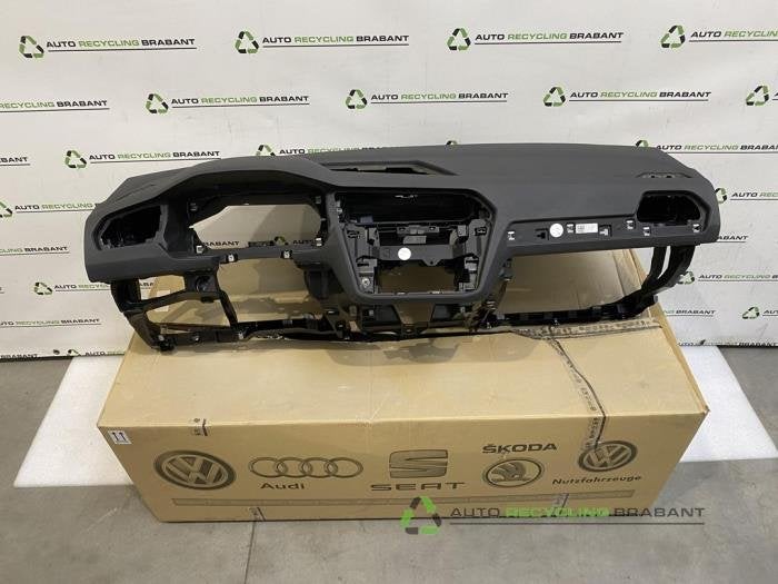 Tableau de bord d'un Volkswagen Tiguan, Autos : Pièces & Accessoires, -, 3 mois de garantie, Utilisé, -
