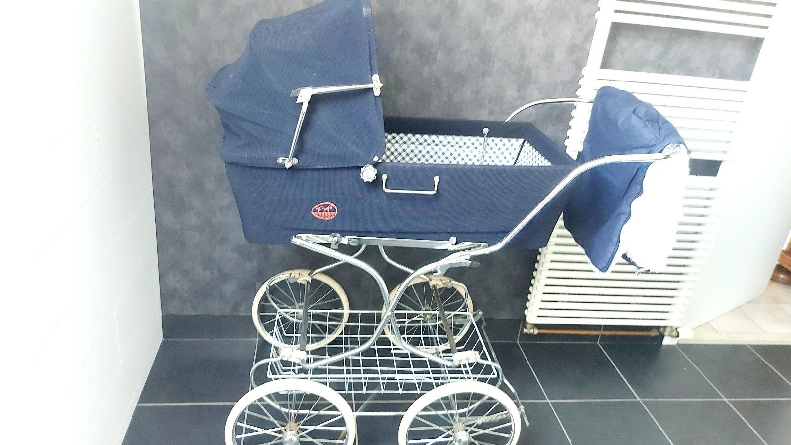 Heel mooie kinderwagen nostalgie, Kinderen en Baby's, Kinderwagens en Combinaties, Ophalen, Kinderwagen
