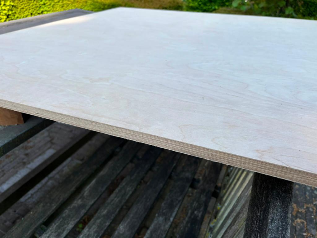 Nieuw Berken multiplex plaat 18 mm dikte 121 x 125 cm, Ophalen, Zo goed als nieuw, Multiplex