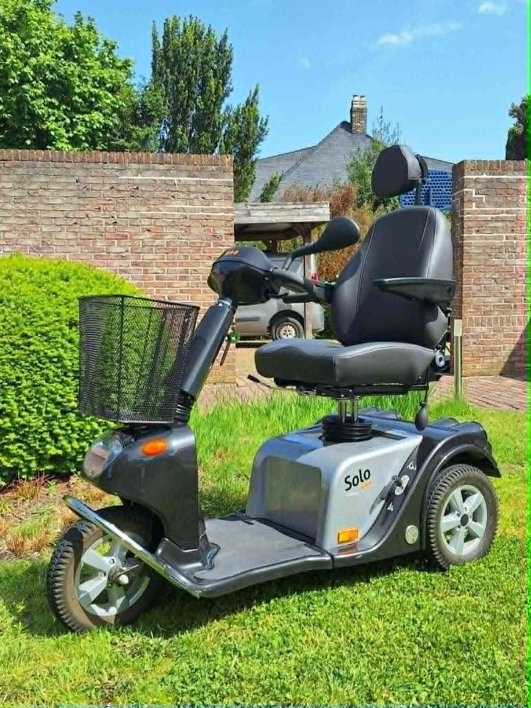 Scooter Solo 3 - Topmodel, Ophalen, Zo goed als nieuw