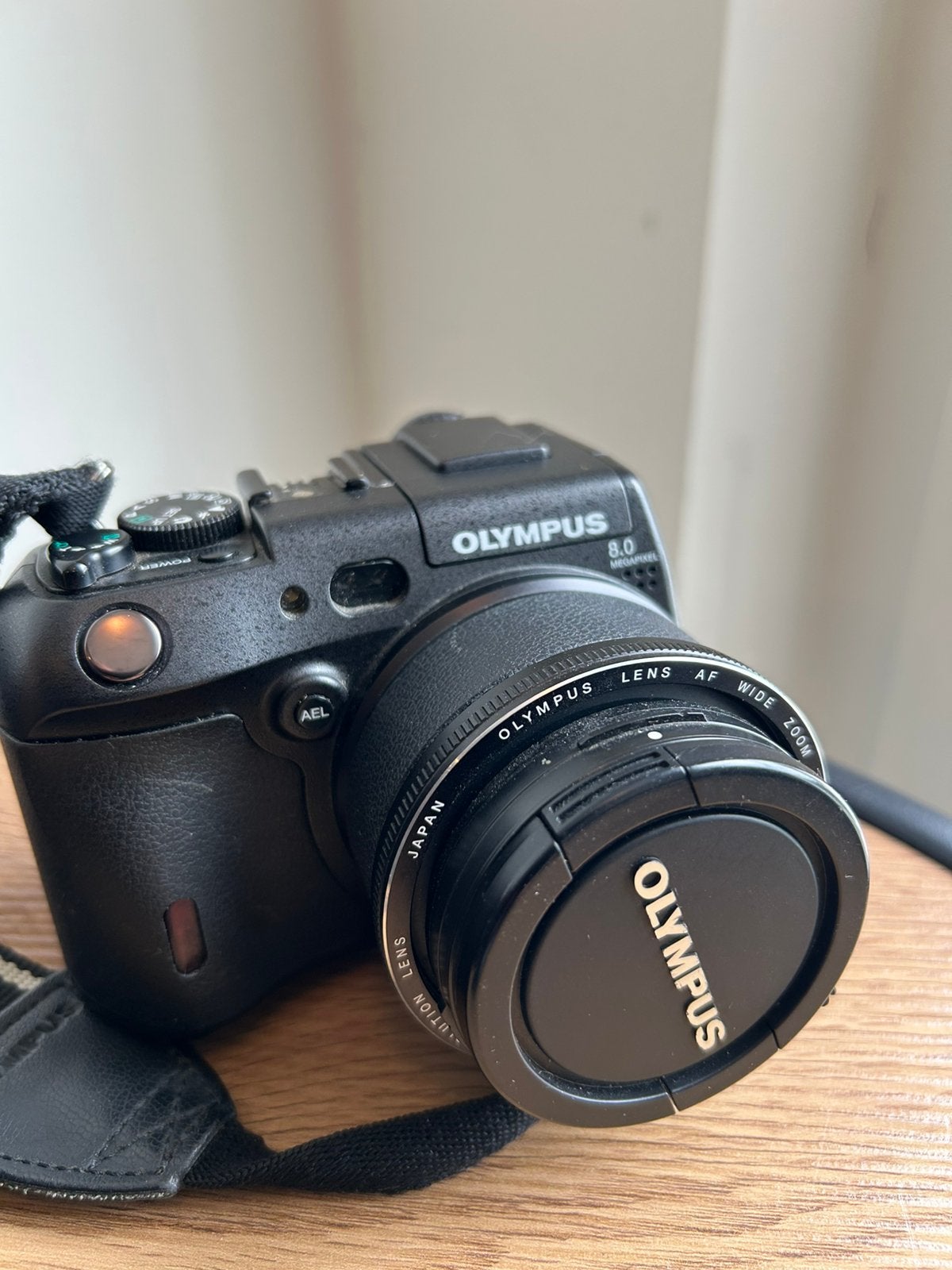 Spiegel reflex digitaal olympus 8mega, 8 megapixels, Beeldstabilisatie, Spiegelreflex, Oplader