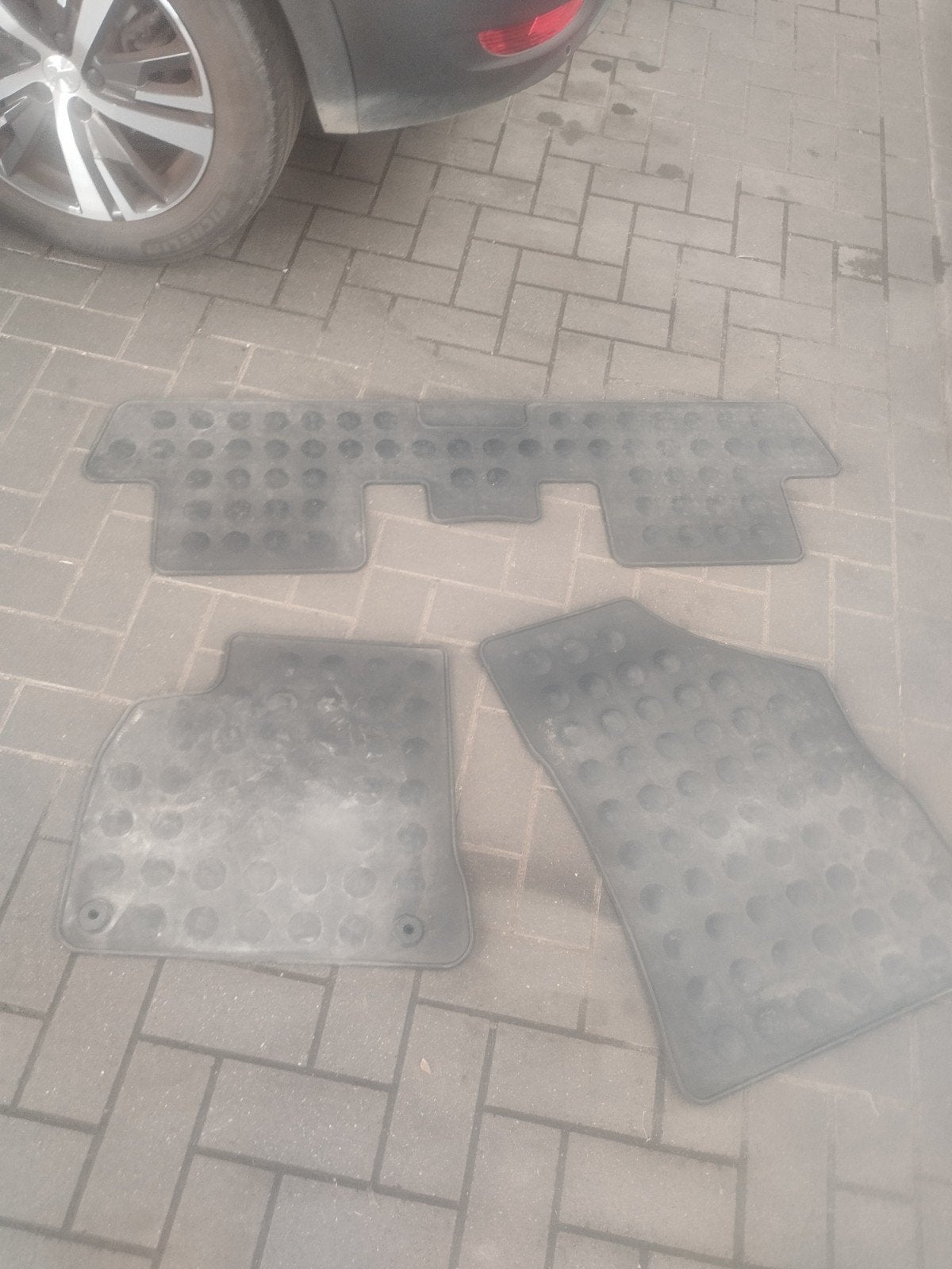 Auto matten, Ophalen
