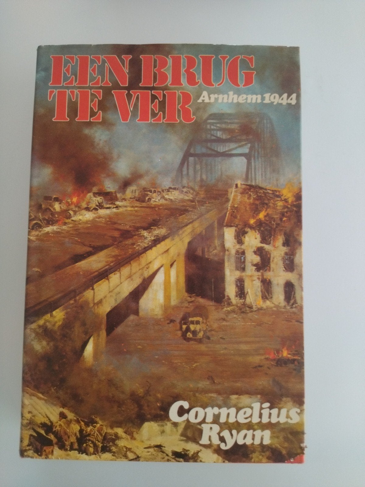 Een brug te ver, Boeken, Science fiction, Ophalen