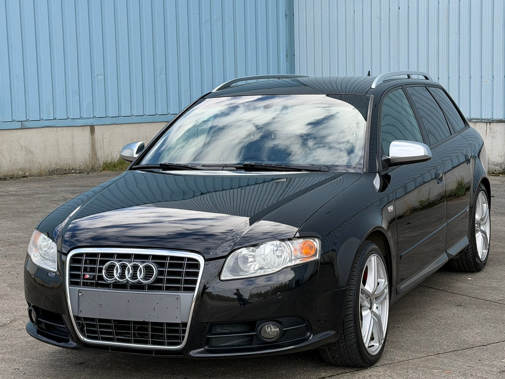 Audi A4 2.0 Benzine Turbo S LINE/AUTOMAAT - Zeer schoon, Automaat, Dealer onderhouden, Zwart, 4 cilinders