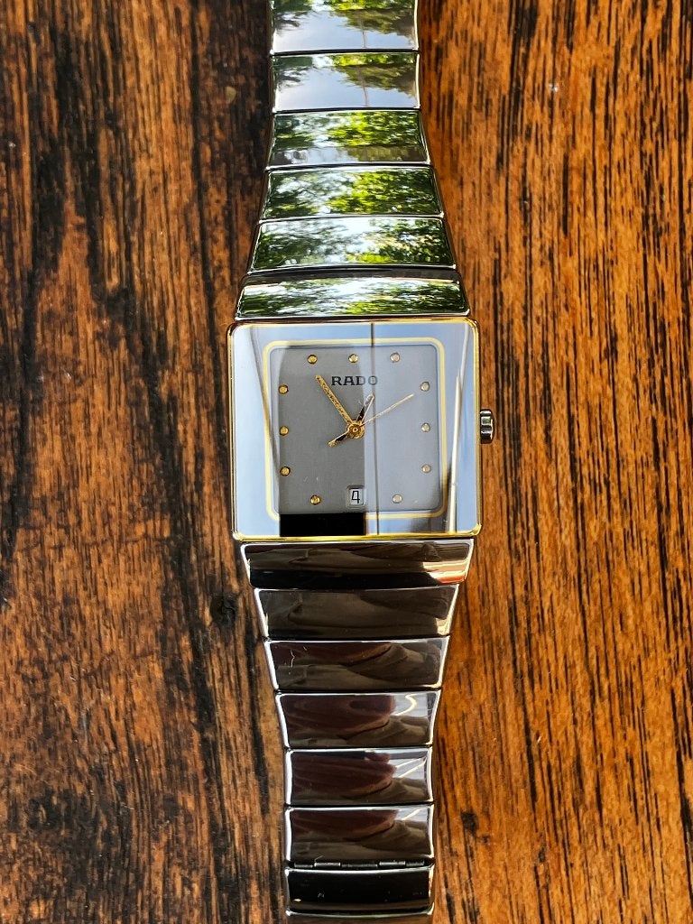 Montre pour femme en céramique RADO, Bijoux, Sacs & Beauté, Montres | Femmes, Autres marques, Enlèvement ou Envoi, Autres matériaux