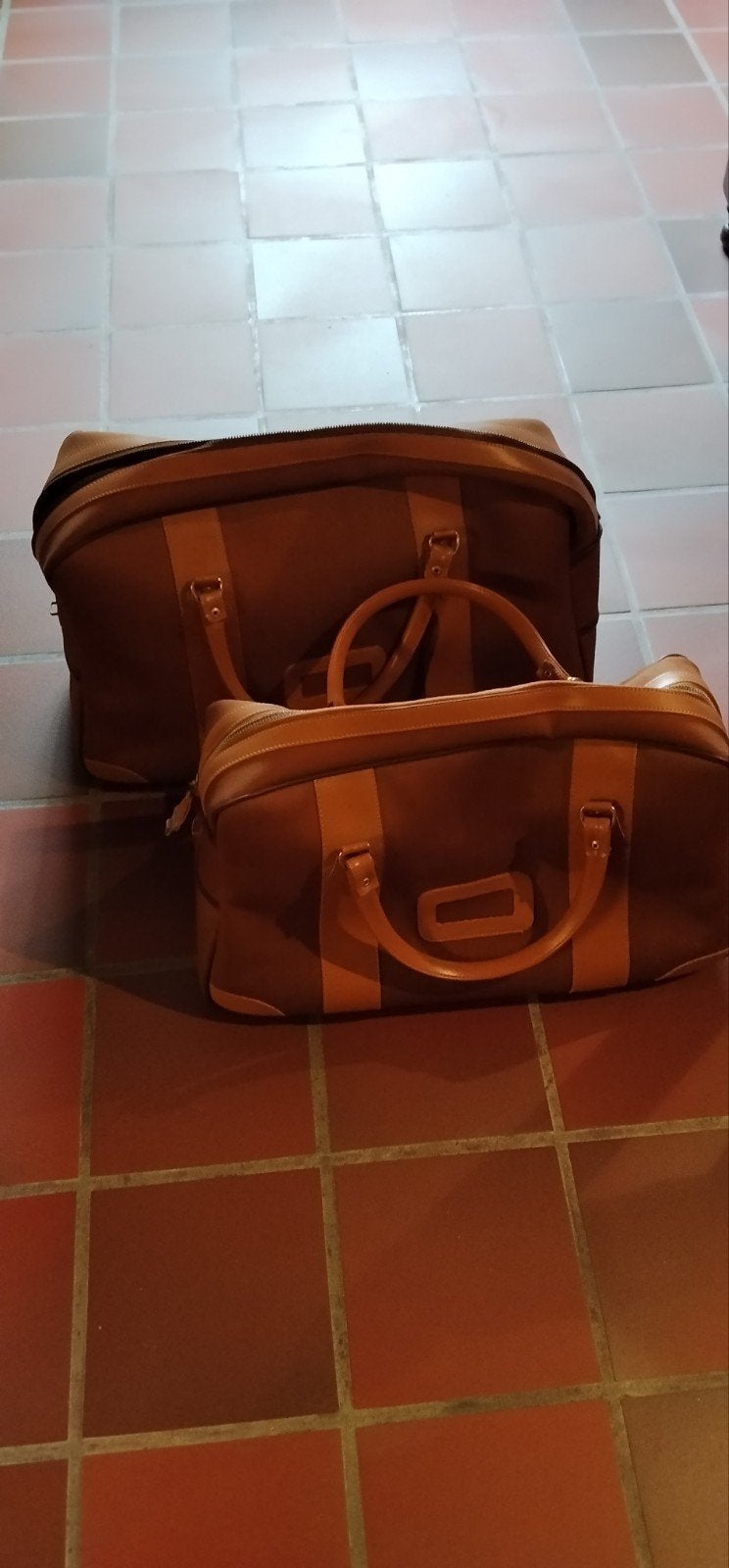 Reistassen, bruin, 2 stuks, 1 grote, andere iets kleiner., Enlèvement, Brun