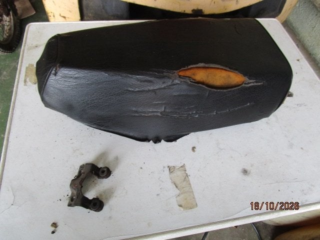Occasie onderdelen voor Honda PX50 met spaakwielen, Fietsen en Brommers, Ophalen of Verzenden, Gebruikt, Zadel, Honda