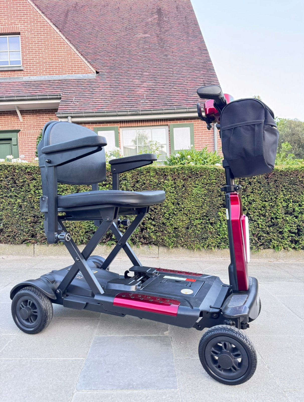Opvouwbaar Scootmobiel iScooter plooibaar elektrisch scooter, Ophalen of Verzenden, Zo goed als nieuw